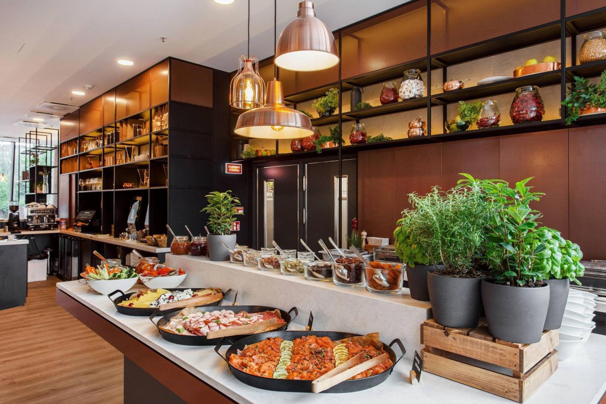 Courtyard By Marriott Vilnius City Center Luaran gambar