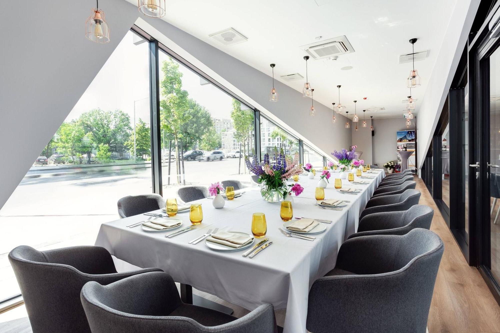 Courtyard By Marriott Vilnius City Center Luaran gambar